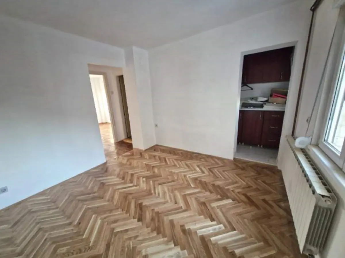  uknjizeni Dvosoban stanovi Stari Grad Dorćol donji 250000 evra 