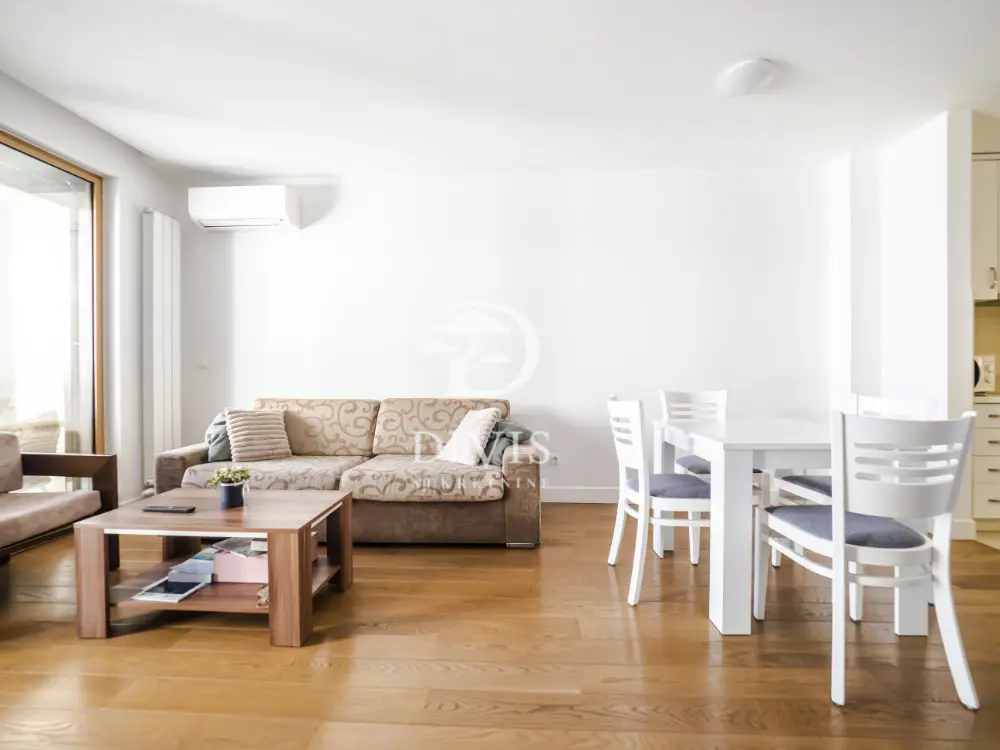  uknjizeni  novogradnja Trosoban stanovi Voždovac Dušanovac 320000 evra 