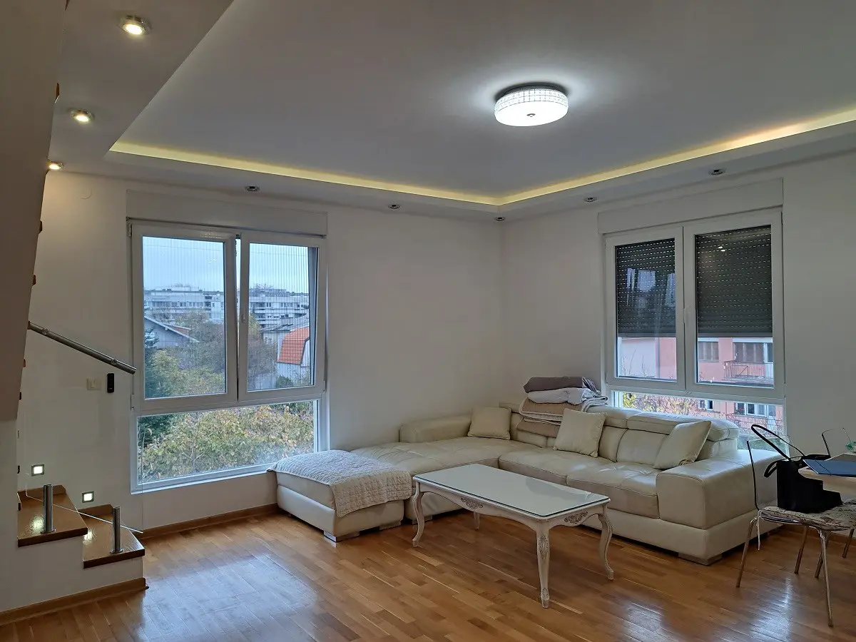 stanovi Beograd Garibaldijeva  novogradnja  uknjizeni Trosoban 