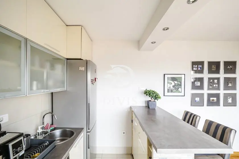  uknjizeni  novogradnja Dvosoban stanovi Vračar Neimar 265000 evra 