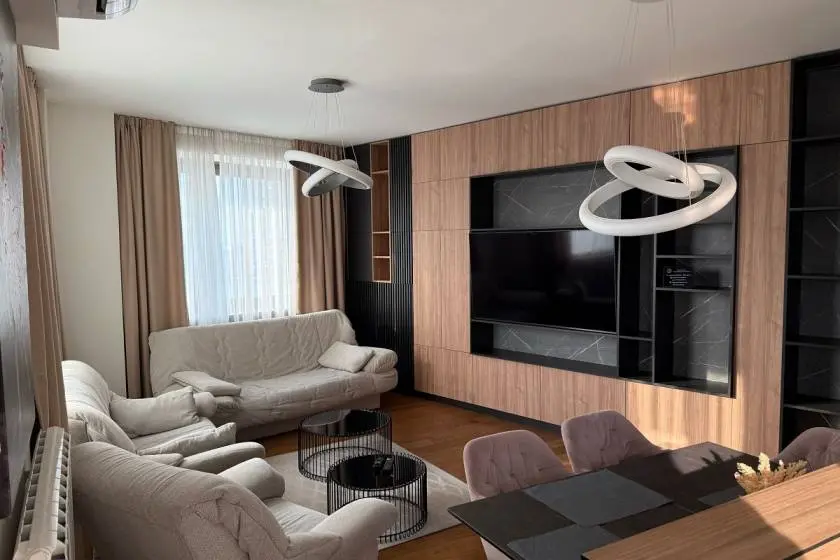 Beograd Savski venac  novogradnja  uknjizeni Trosoban stanovi 380000 evra 