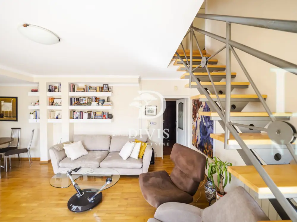  uknjizeni Trosoban stanovi Palilula Hadžipopovac 250000 evra 