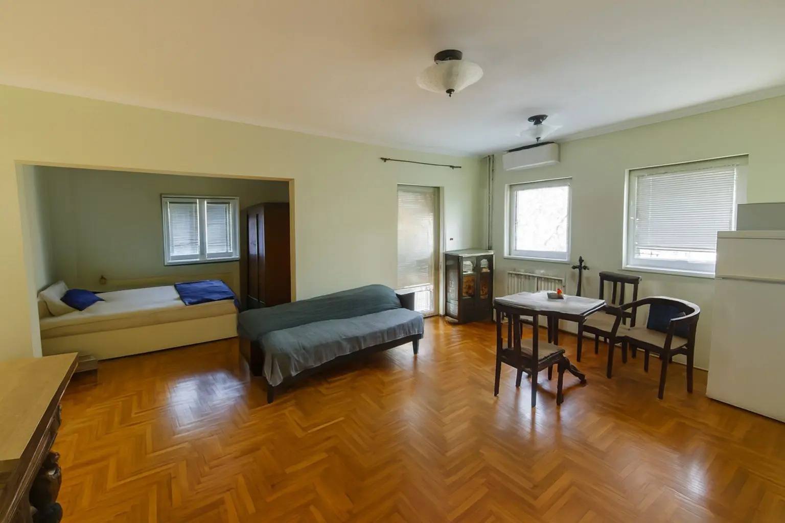 Beograd Vračar  uknjizeni Dvosoban stanovi 180000 evra 