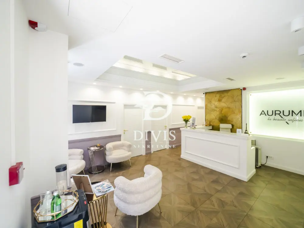 Beograd Stari Grad  novogradnja poslovni prostor 3000 evra 