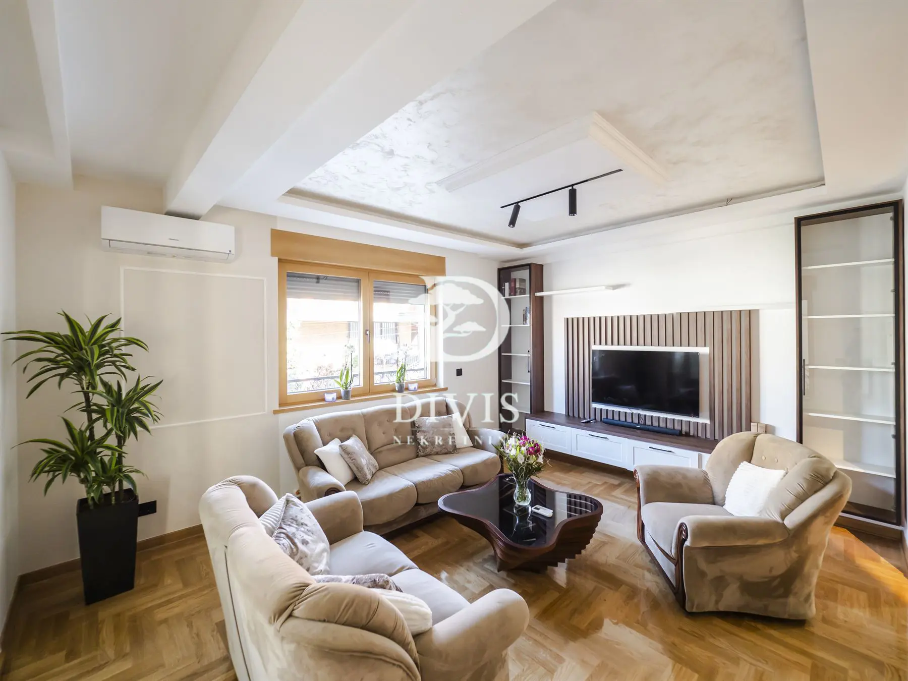 Beograd Zvezdara  uknjizeni Trosoban stanovi 365000 evra 