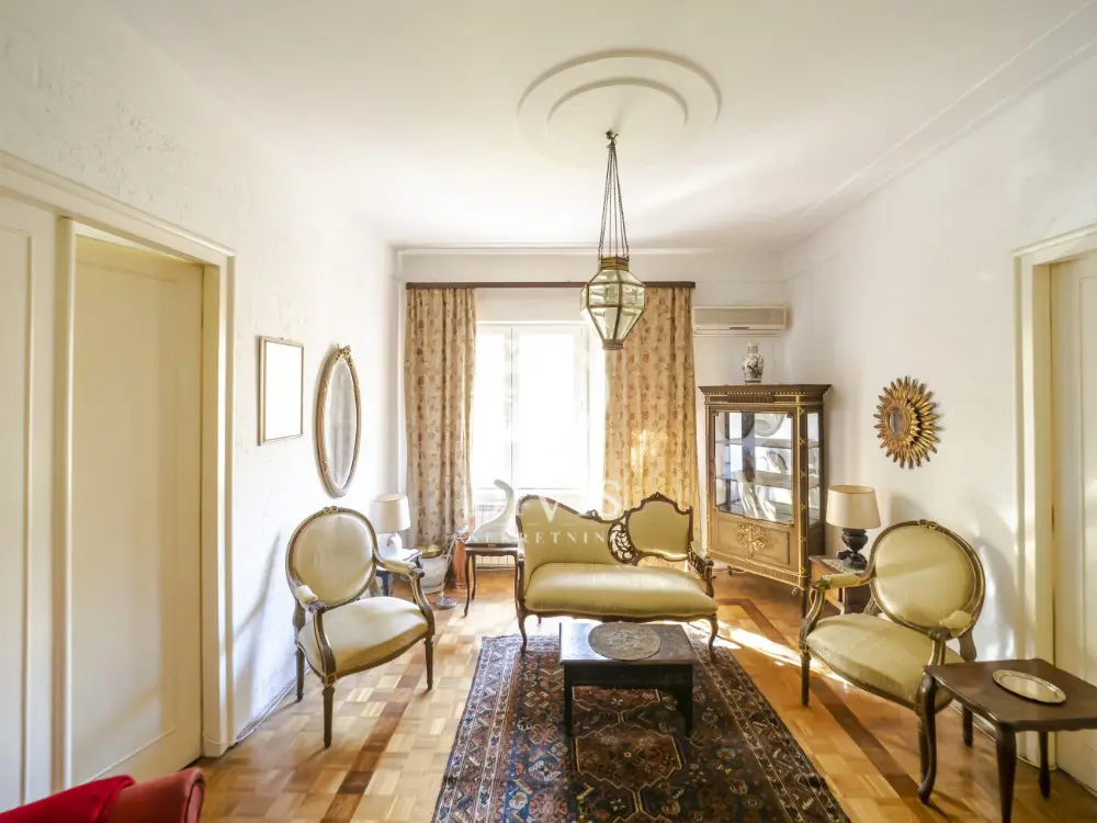  uknjizeni Troiposoban stanovi Vračar Kalenić 