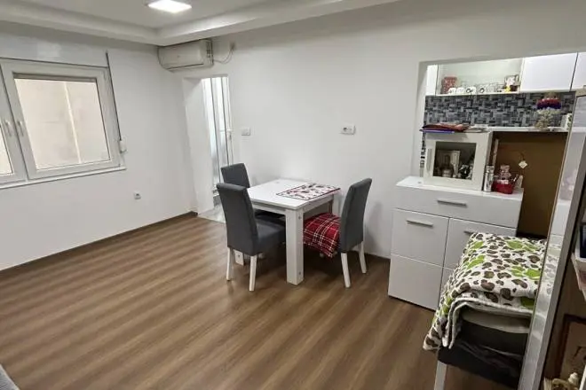  uknjizeni Jednosoban stanovi Palilula Karaburma 80000 evra 