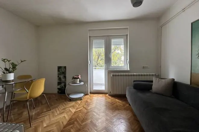stanovi Beograd Đorđa Radojlovića  uknjizeni Jednoiposoban 