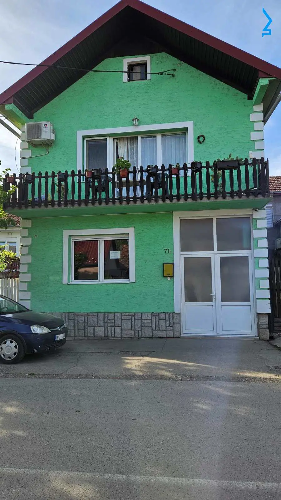  uknjizeni kuće Indjija Indjija 100000 evra 