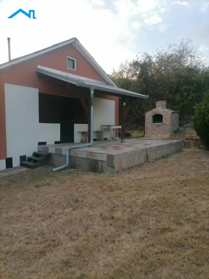  uknjizeni kuće Indjija Indjija okolina 27000 evra 