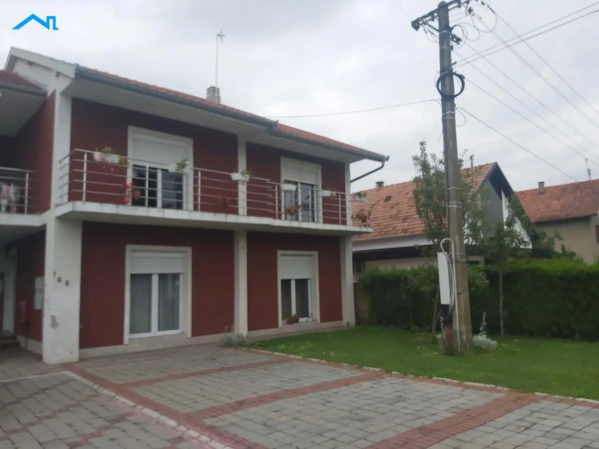 kuće Indjija  novogradnja  uknjizeni 