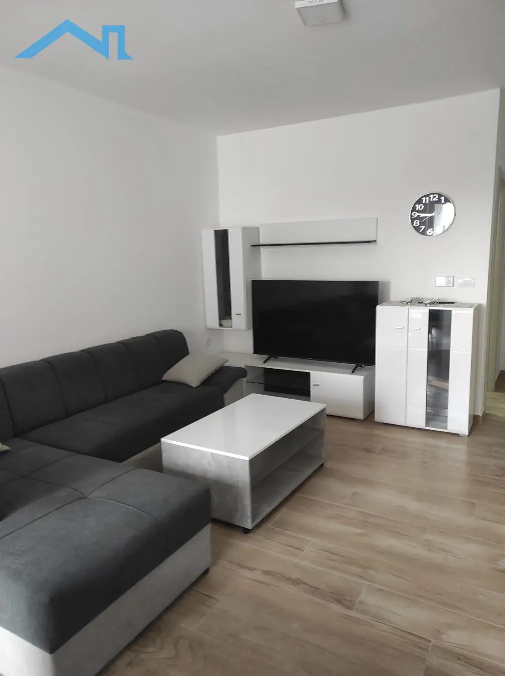  novogradnja stanovi Indjija Indjija 350 evra 