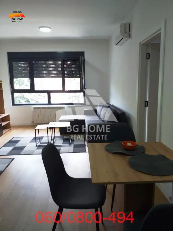 Beograd Voždovac Trosoban stanovi 700 evra 