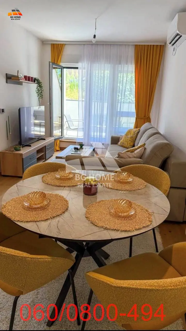 Dvosoban stanovi Zvezdara Cvetkova pijaca 650 evra 