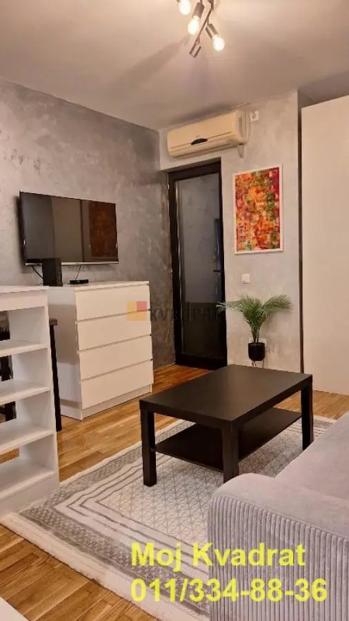 Beograd Palilula Garsonjera stanovi 450 evra 