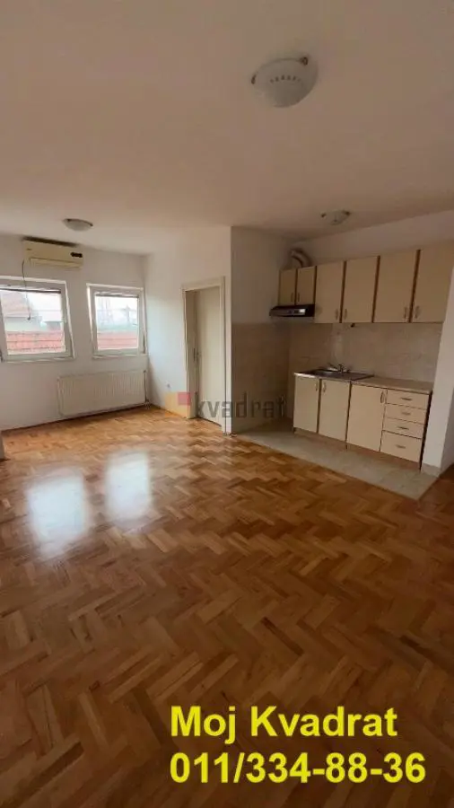 Beograd Čukarica  uknjizeni Dvoiposoban stanovi 120000 evra 