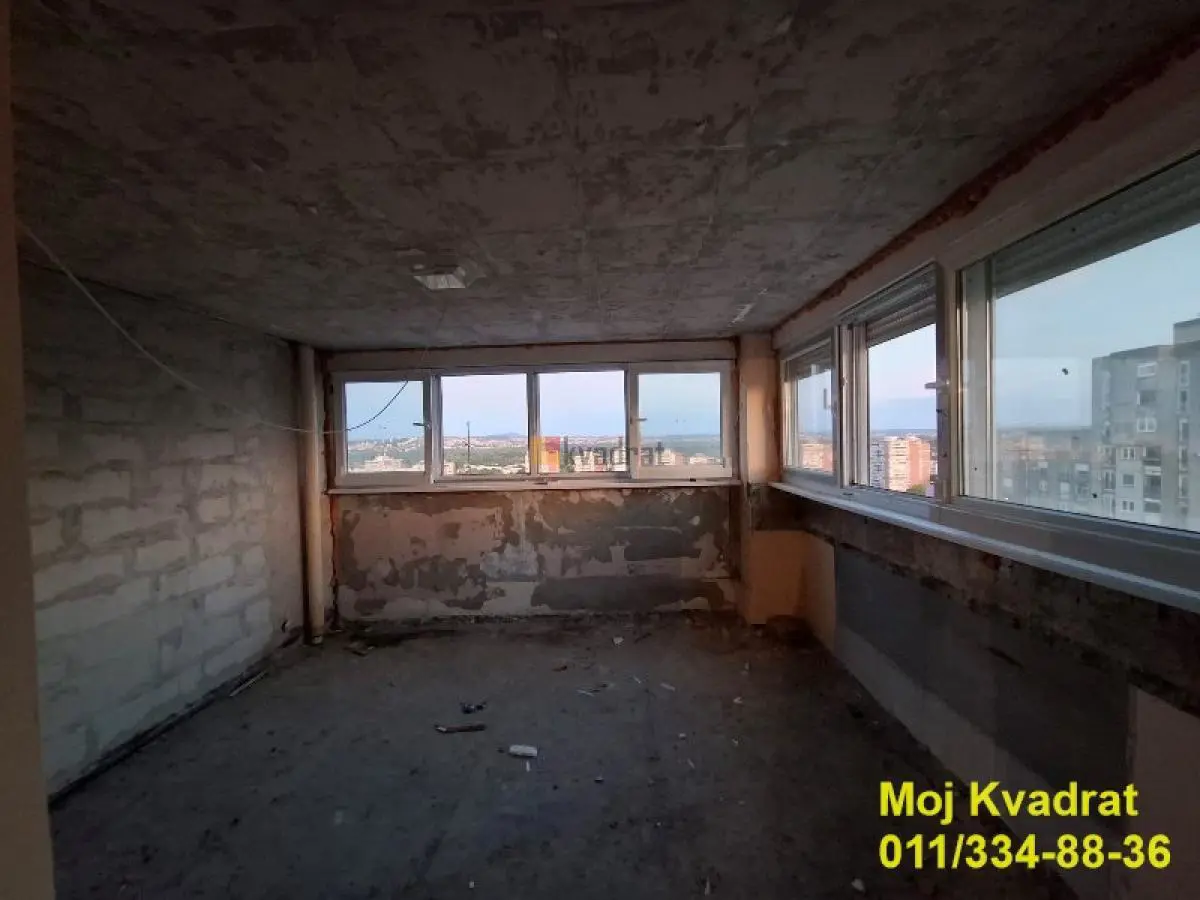 stanovi Beograd Blok 61 Jurija Gagarina  uknjizeni Četvorosoban 