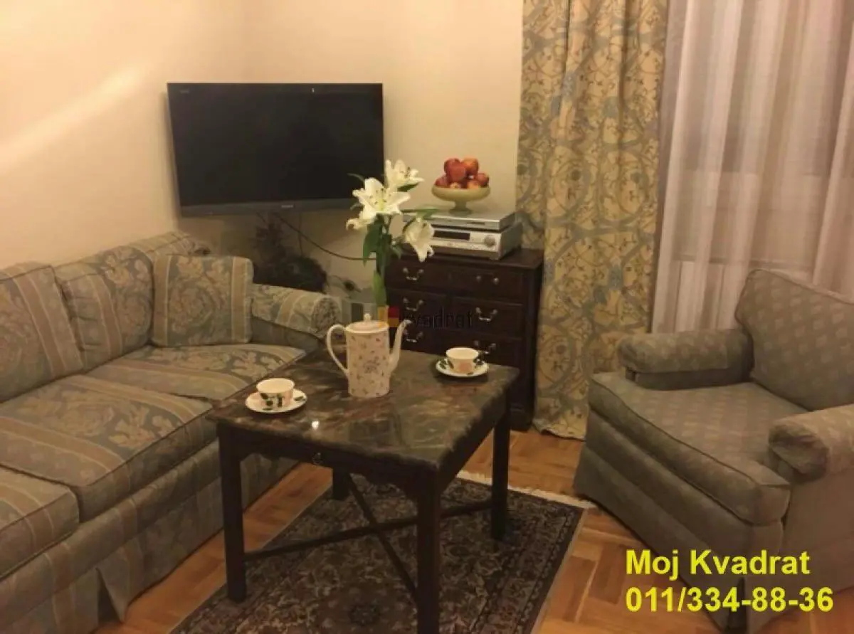 Beograd Zvezdara  uknjizeni poslovni prostor 299000 evra 