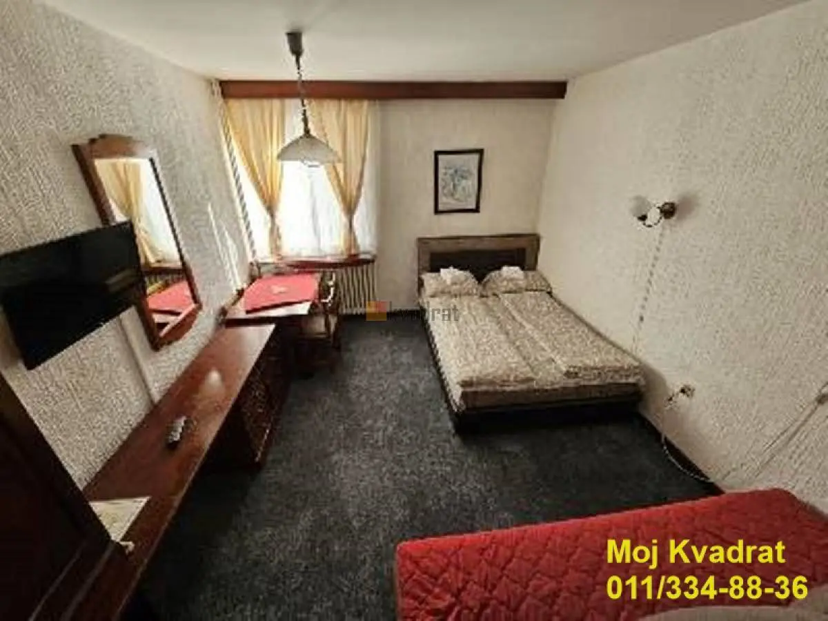 Kopaonik Okolina  uknjizeni apartman 40000 evra 