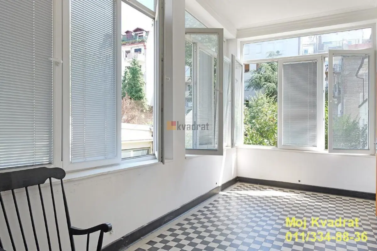 Beograd Vračar  uknjizeni Petosoban stanovi 535000 evra 