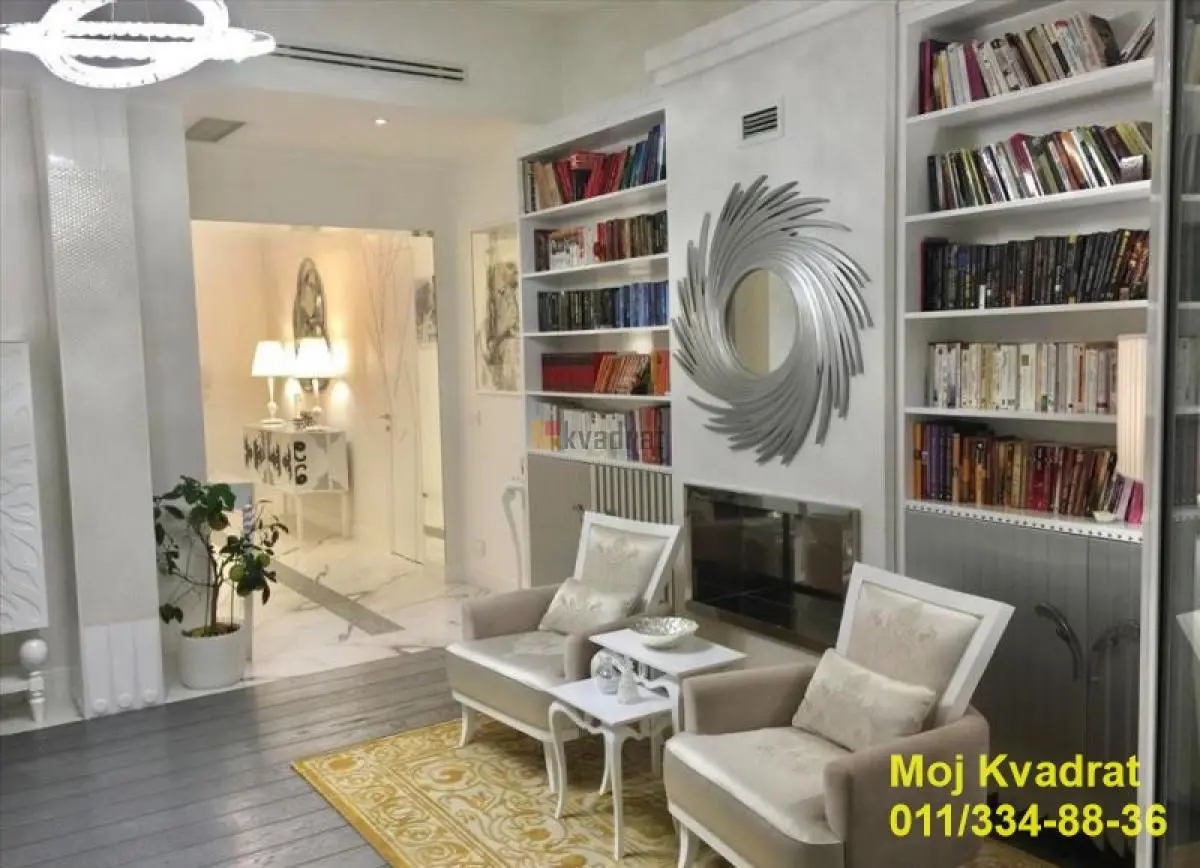 Beograd Voždovac  uknjizeni Trosoban stanovi 410000 evra