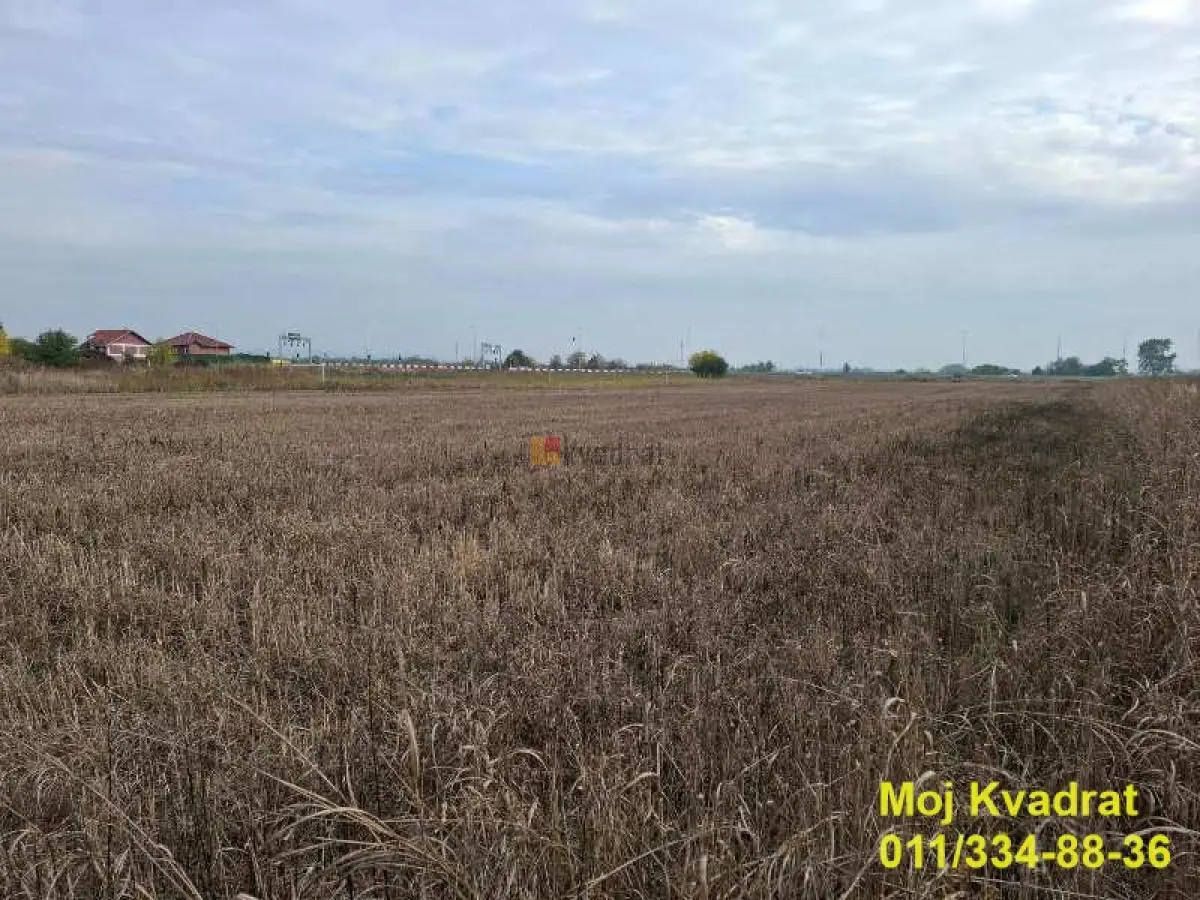 plac Beograd Stara Bežanija Ane Bešlić  uknjizeni 