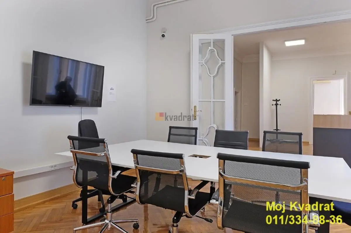 Beograd Stari Grad  uknjizeni Petosoban stanovi 998000 evra 