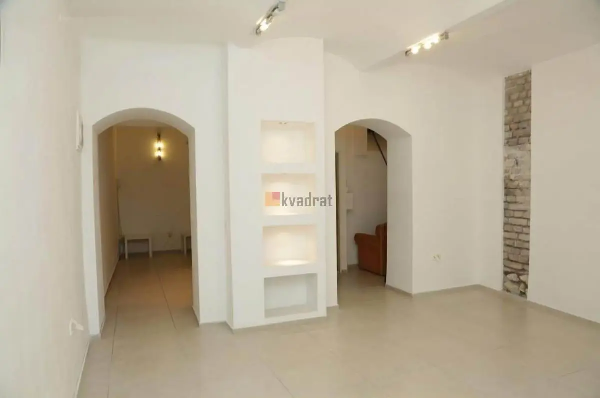 poslovni prostor Beograd Cara Uroša  uknjizeni 