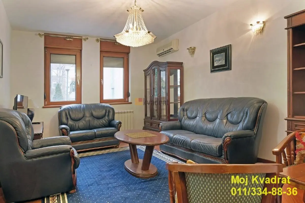 stanovi Beograd Vukov Spomenik Zahumska  uknjizeni Trosoban 