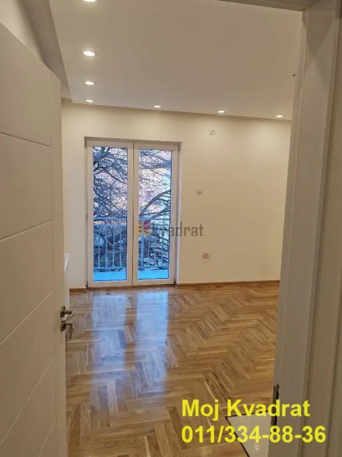  uknjizeni Trosoban stanovi Čukarica Žarkovo 193000 evra 