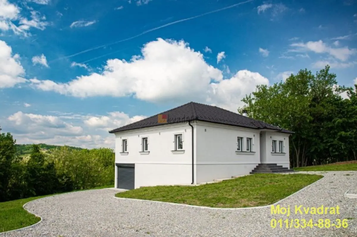 Beograd Sopot  uknjizeni kuće 490000 evra 