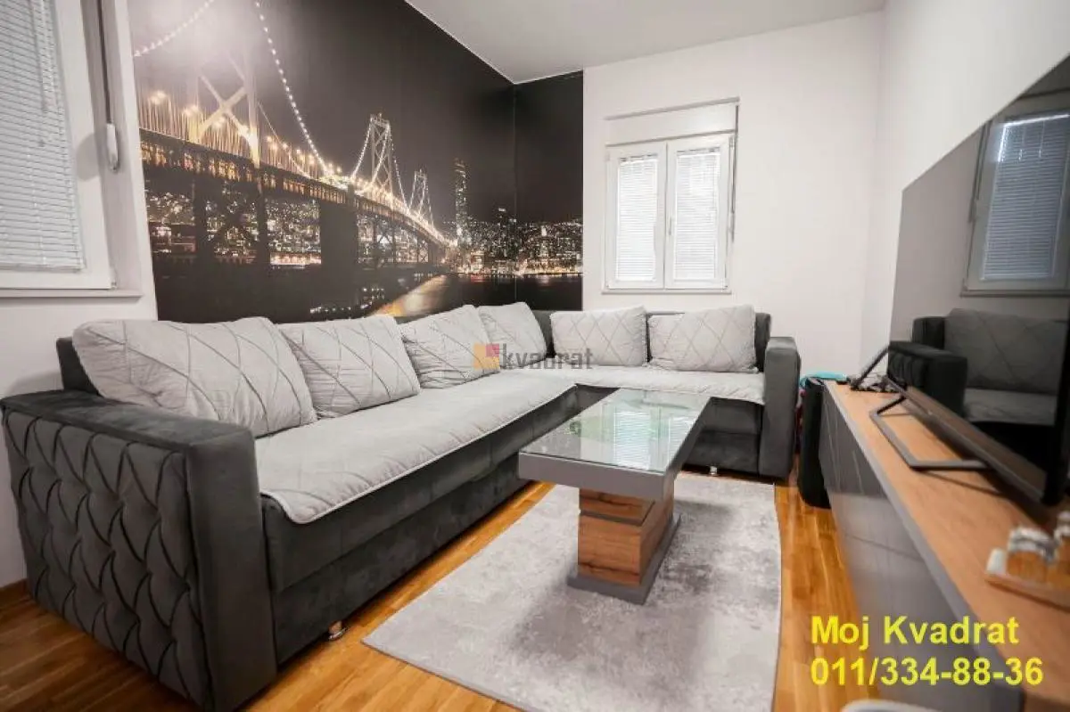  uknjizeni Dvosoban stanovi Čukarica Žarkovo 150000 evra 