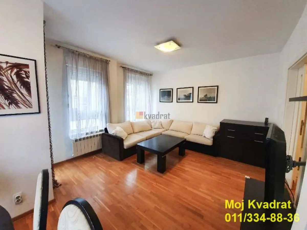 Beograd Vračar  uknjizeni Trosoban stanovi 219900 evra 