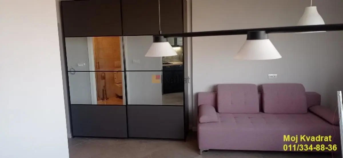 Garsonjera stanovi Savski venac Senjak 500 evra 