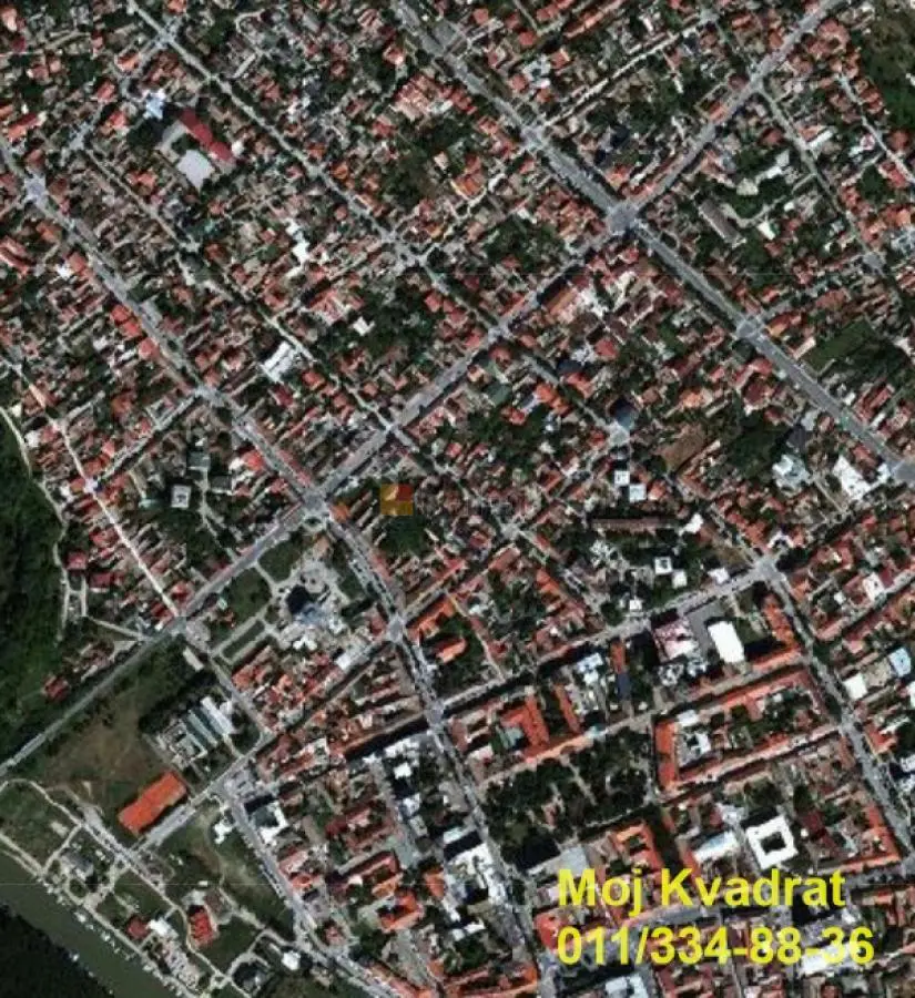  uknjizeni plac Centar - 1500000 evra 