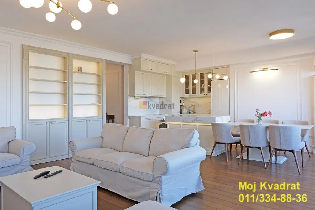 Četvorosoban stanovi Zvezdara Olimp 1800 evra 