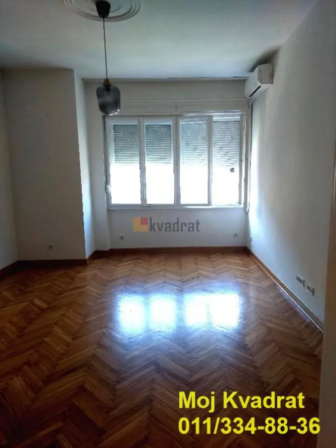 Beograd Stari Grad Jednoiposoban stanovi 700 evra 