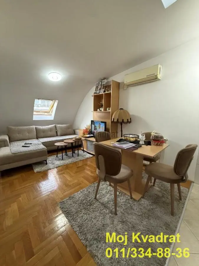 stanovi Beograd Učiteljsko Naselje Belokrajinska  uknjizeni Garsonjera 
