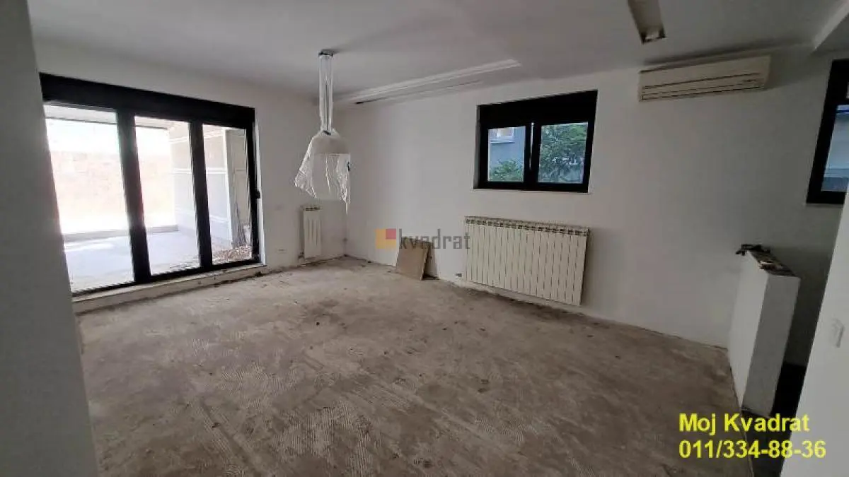 stanovi Beograd Voždovačka crkva Bože Jankovića  novogradnja  uknjizeni Trosoban 