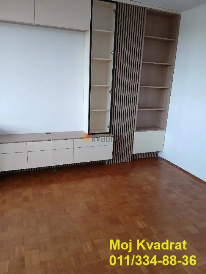 Trosoban stanovi Novi Beograd Hayat (6 Kaplara i Savograd) 720 evra 