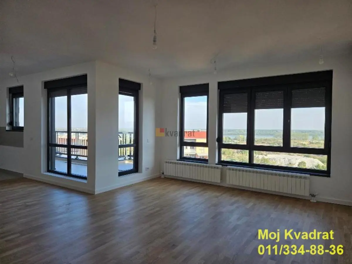 uknjizeni Četvorosoban stanovi Palilula Karaburma 382074 evra 
