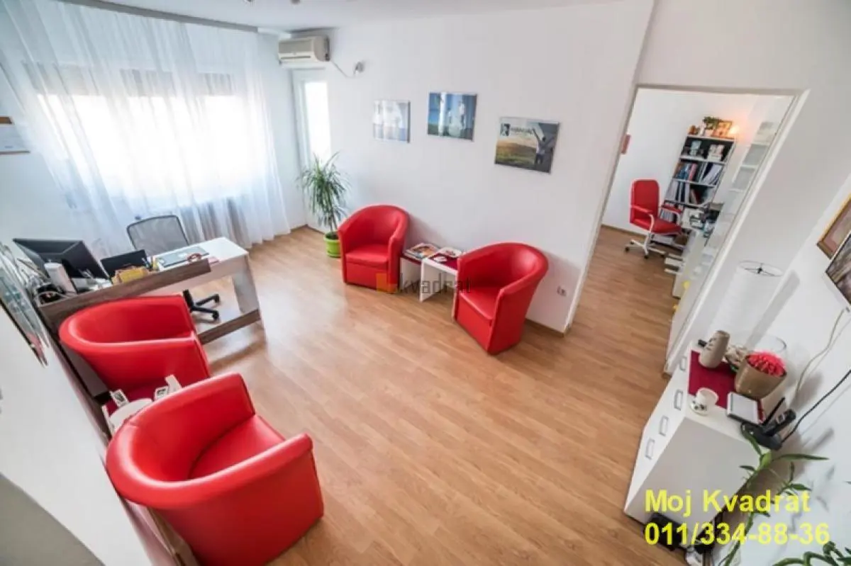 Dvosoban stanovi Palilula Tašmajdan 700 evra 