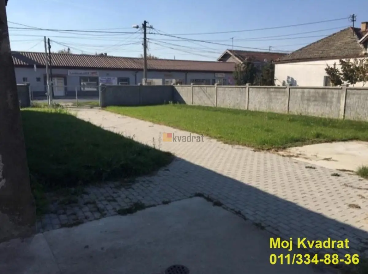  uknjizeni plac Zemun Batajnica 250000 evra 