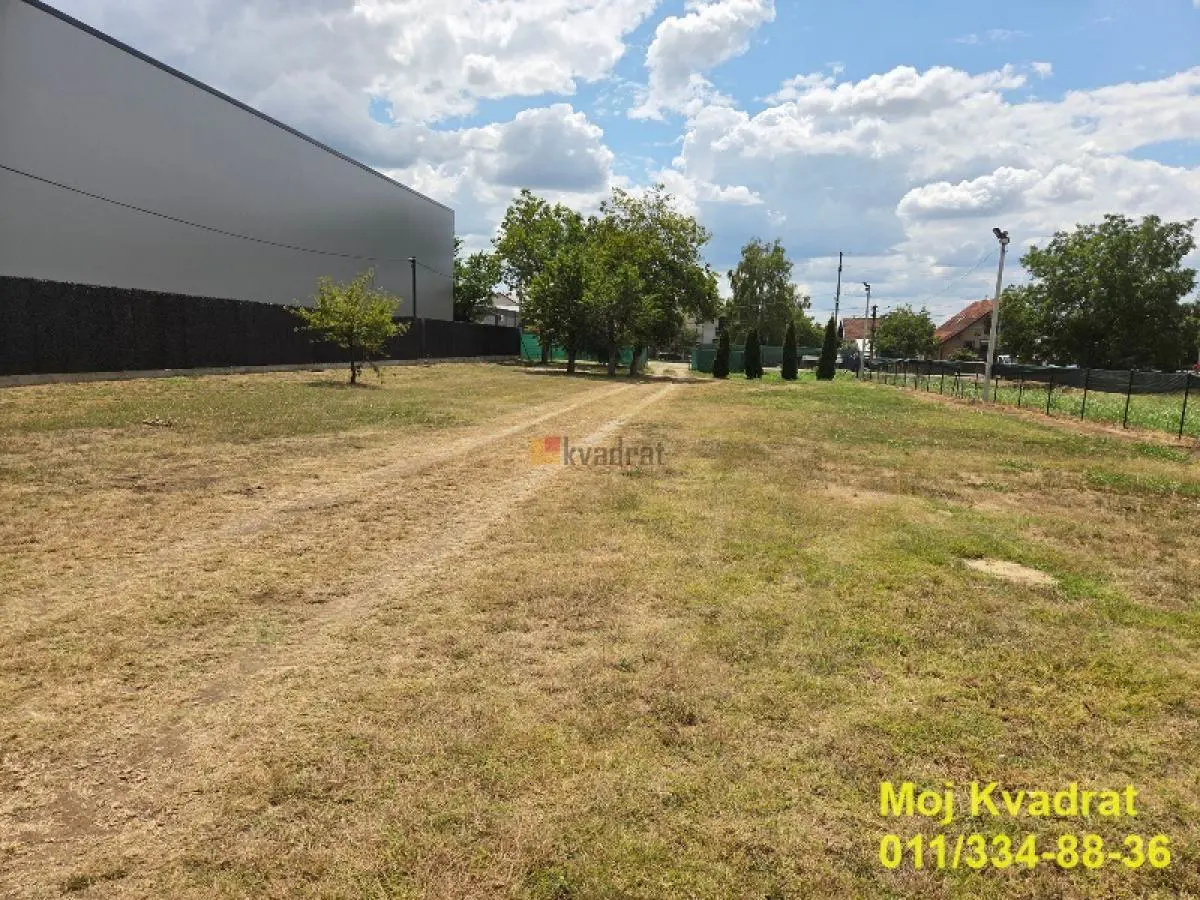 plac Surčin Surčin Centar 5000 evra 