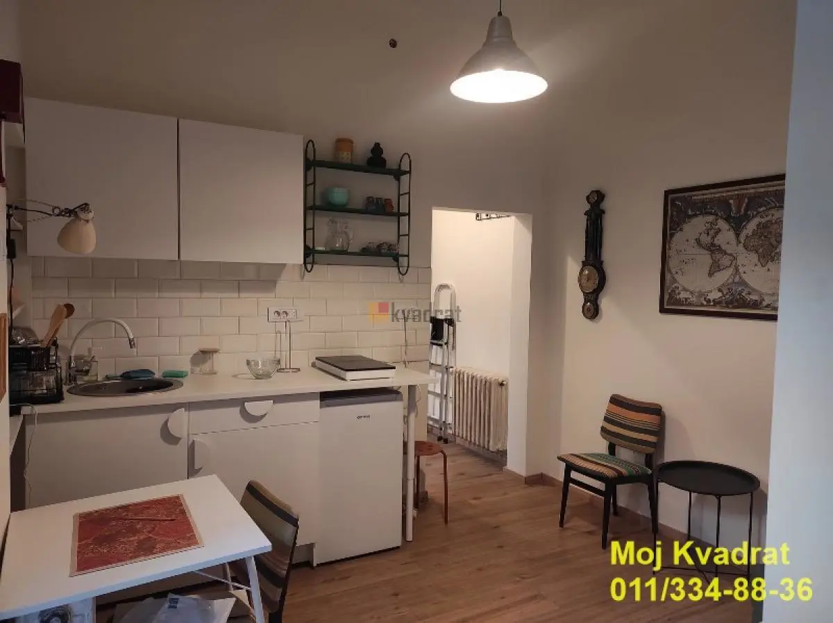 Beograd Vračar Jednoiposoban stanovi 400 evra 