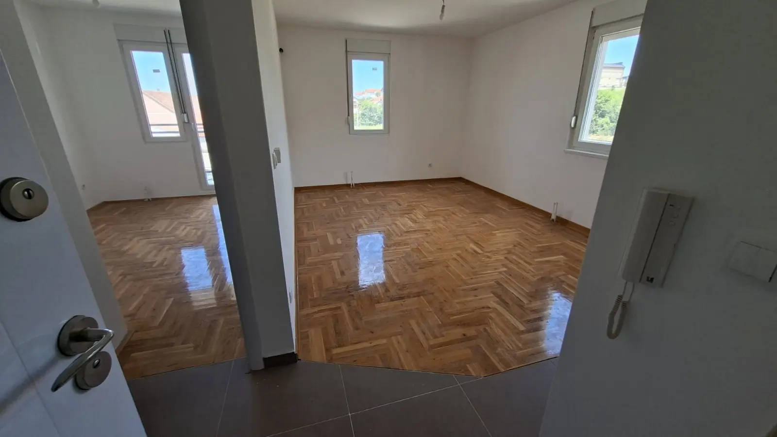 Beograd okolina Grocka  novogradnja  uknjizeni Dvosoban stanovi 76000 evra 