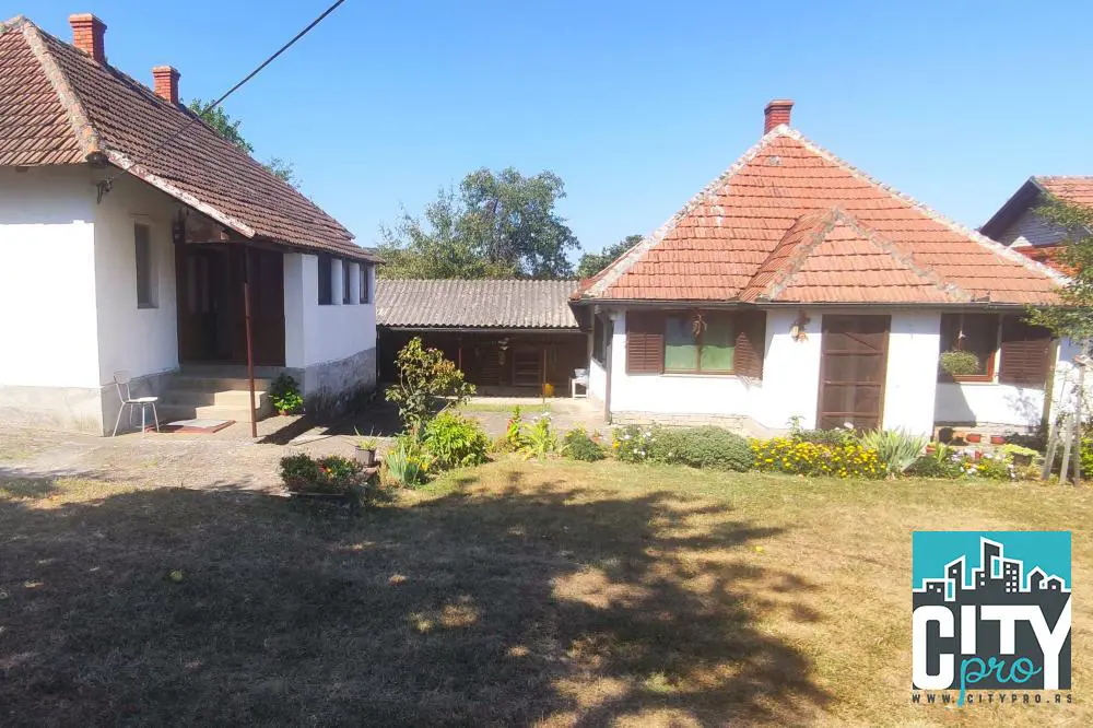 kuće Aranđelovac Progoreoci 190000 evra 