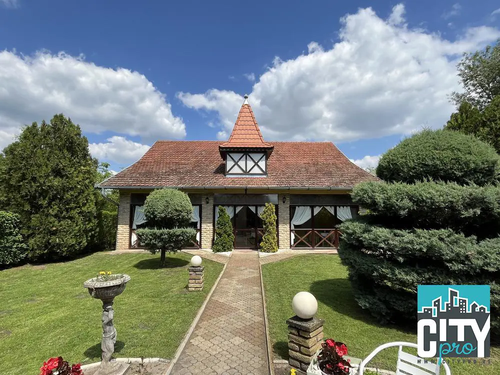 kuće Subotica Palić 280000 evra 