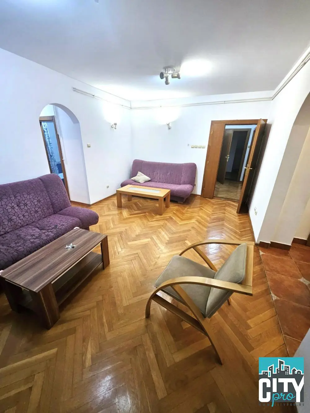 Dvoiposoban stanovi Voždovac Trošarina 450 evra 