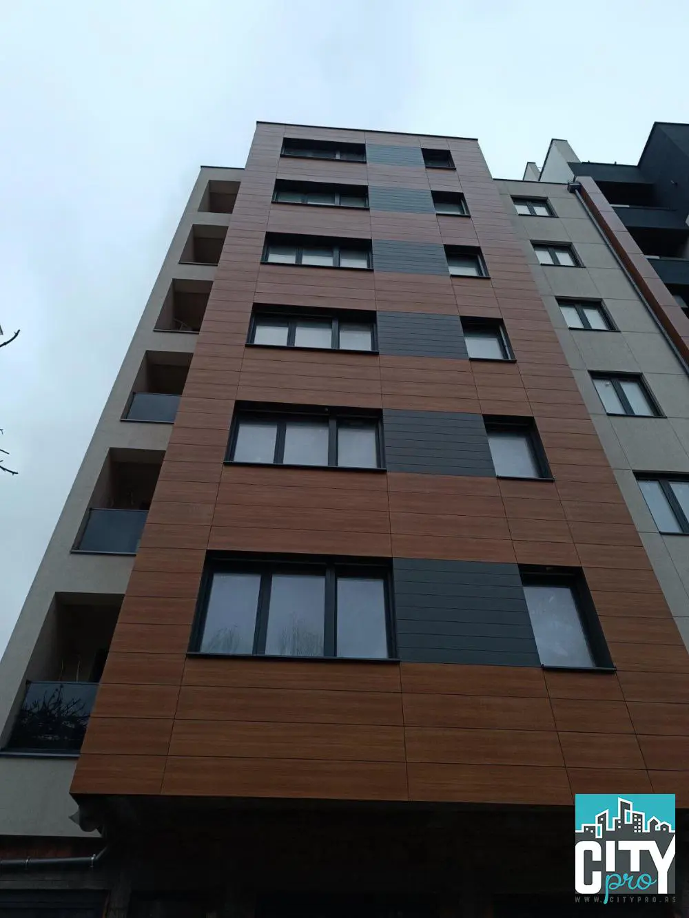 Dvoiposoban stanovi Voždovac Dušanovac 204900 evra